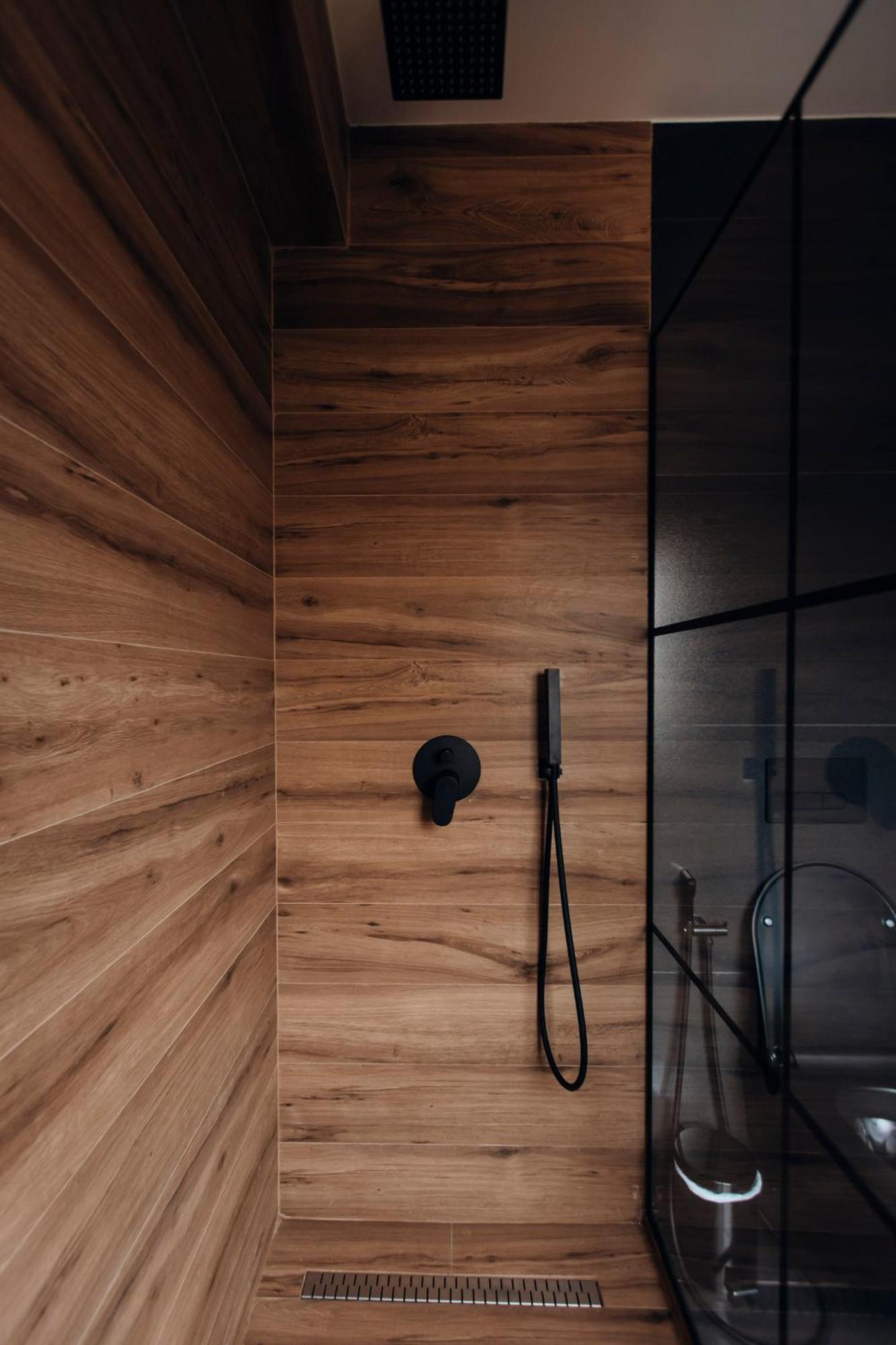 Hotel Olsi Sarandë エクステリア 写真