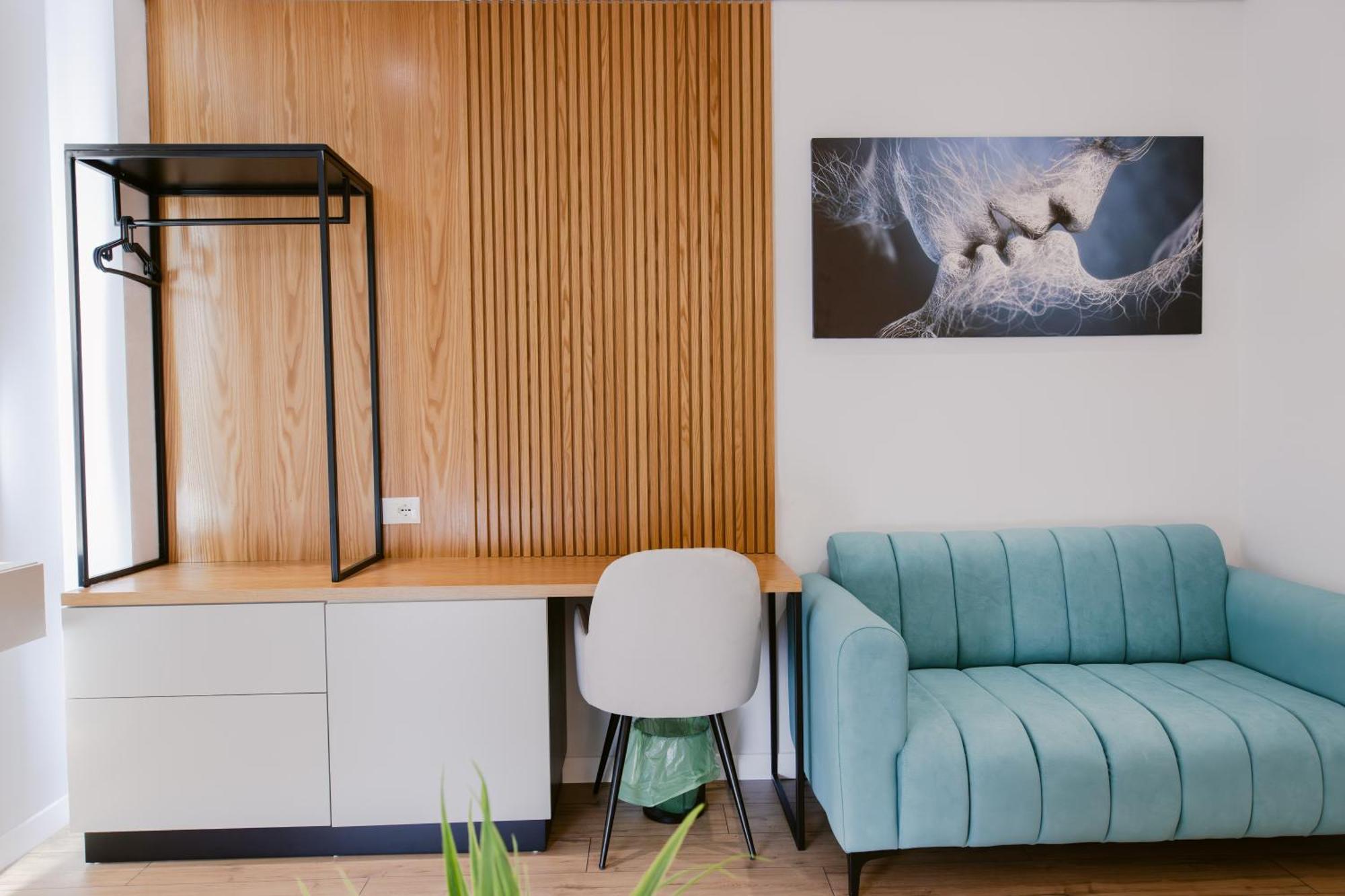 Hotel Olsi Sarandë エクステリア 写真